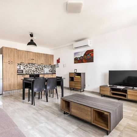 F8 Modern And Bright Apartment In Malta 姆西达 外观 照片