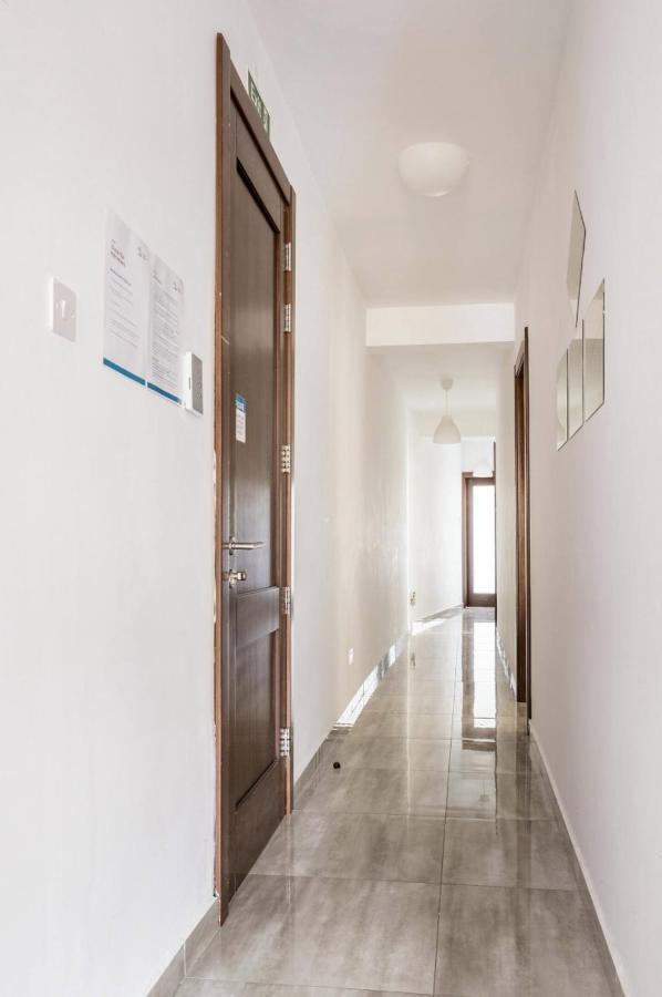F8 Modern And Bright Apartment In Malta 姆西达 外观 照片
