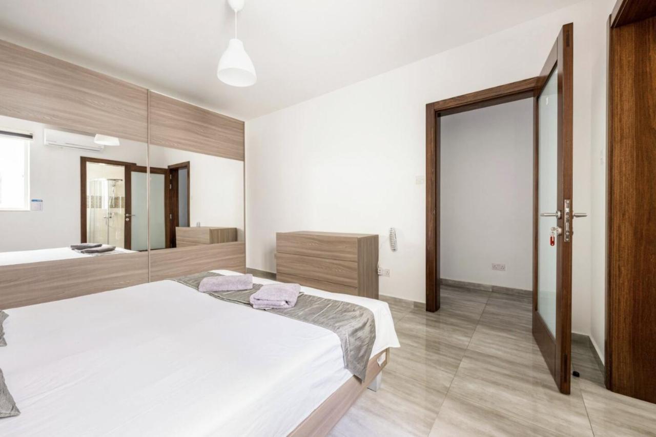 F8 Modern And Bright Apartment In Malta 姆西达 外观 照片